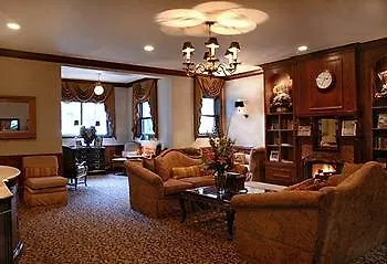 Majestic 3* Chicago