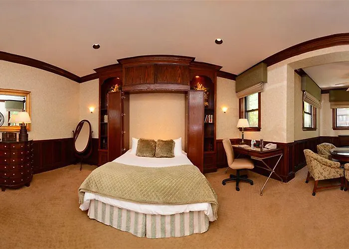 Hotel Majestic Chicago